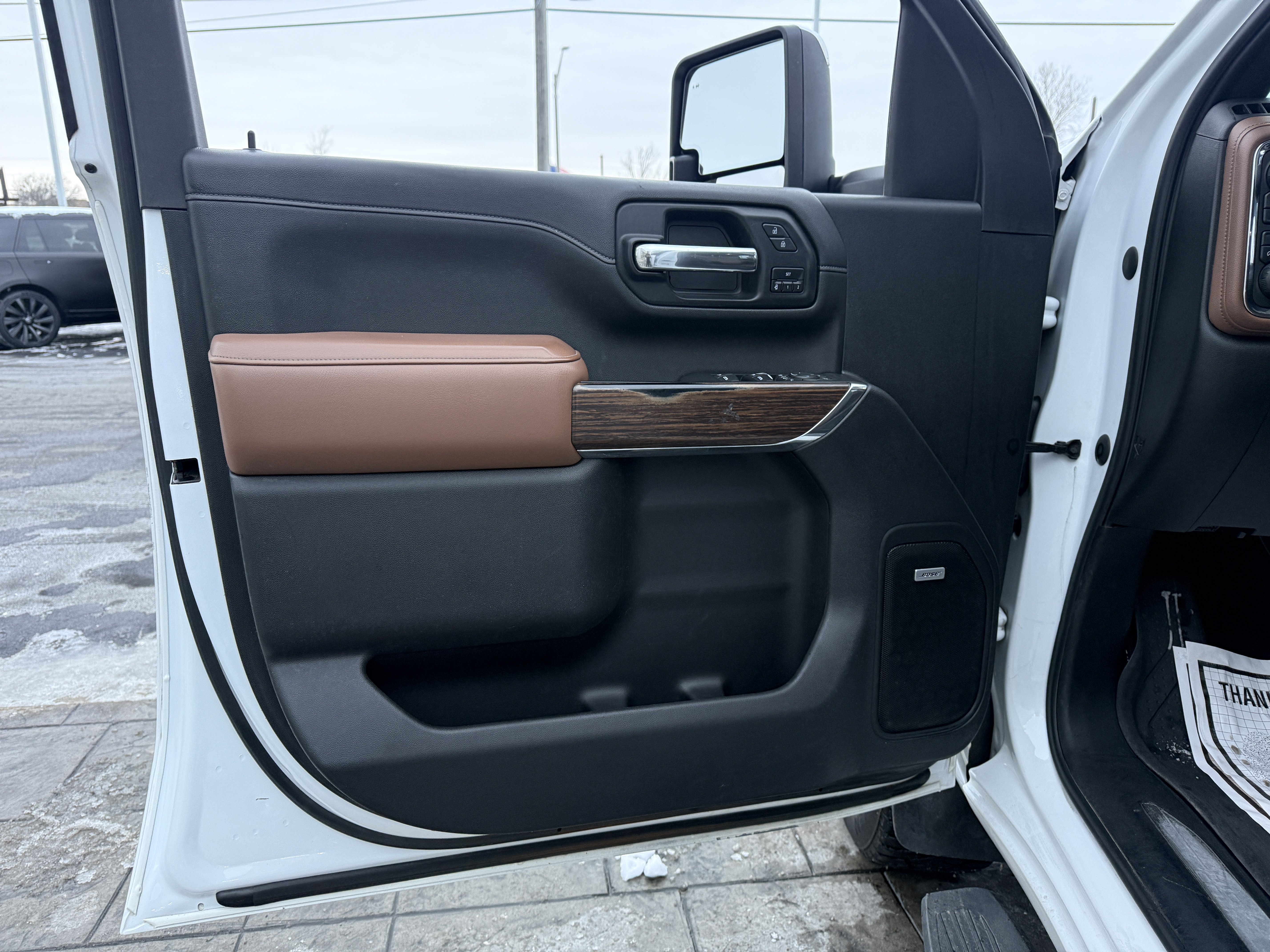 Used 2020 Chevrolet Silverado 2500 High Country image 12