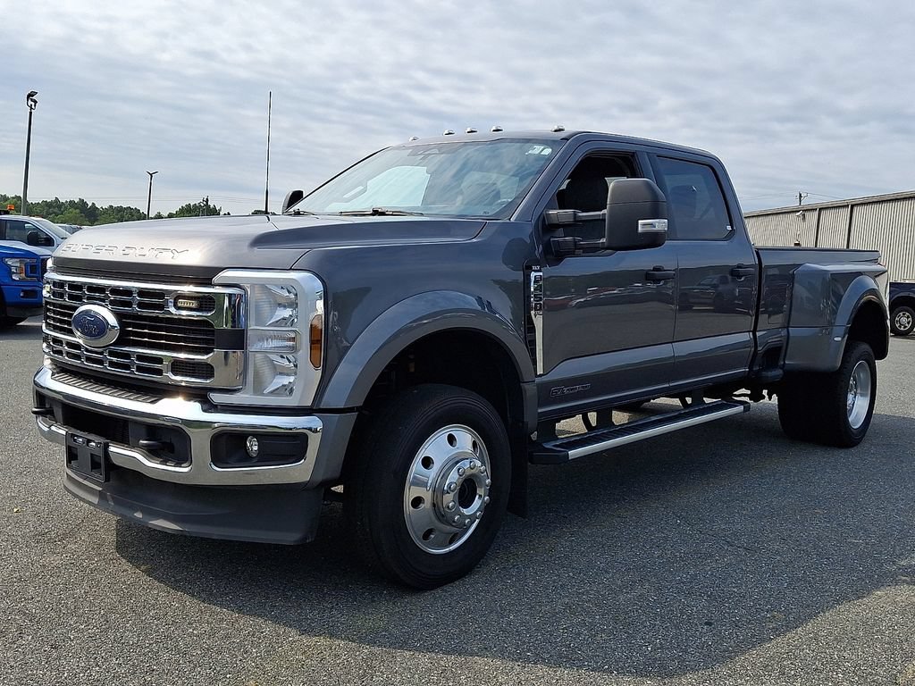 Used 2025 Ford F450 XLT w/ FX4 Off-Road Package AWD/4WD image 3