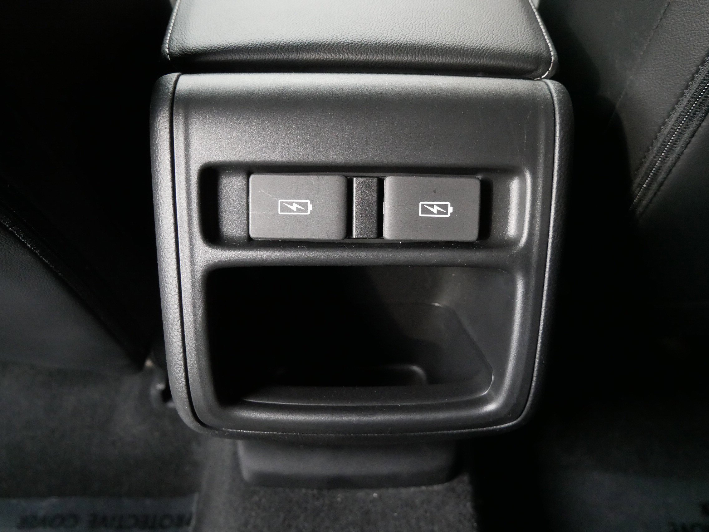 Used 2022 Honda Accord Sport image 12