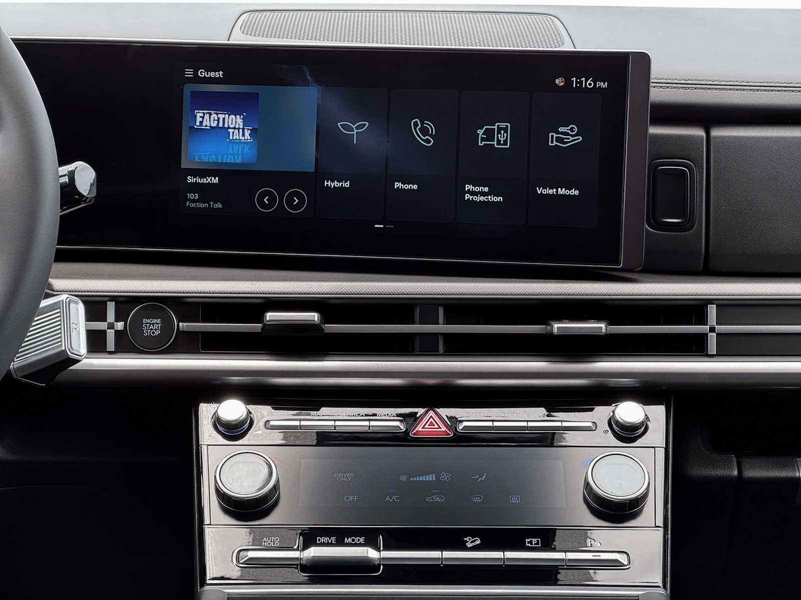 New 2026 Hyundai Santa Fe SE image 18