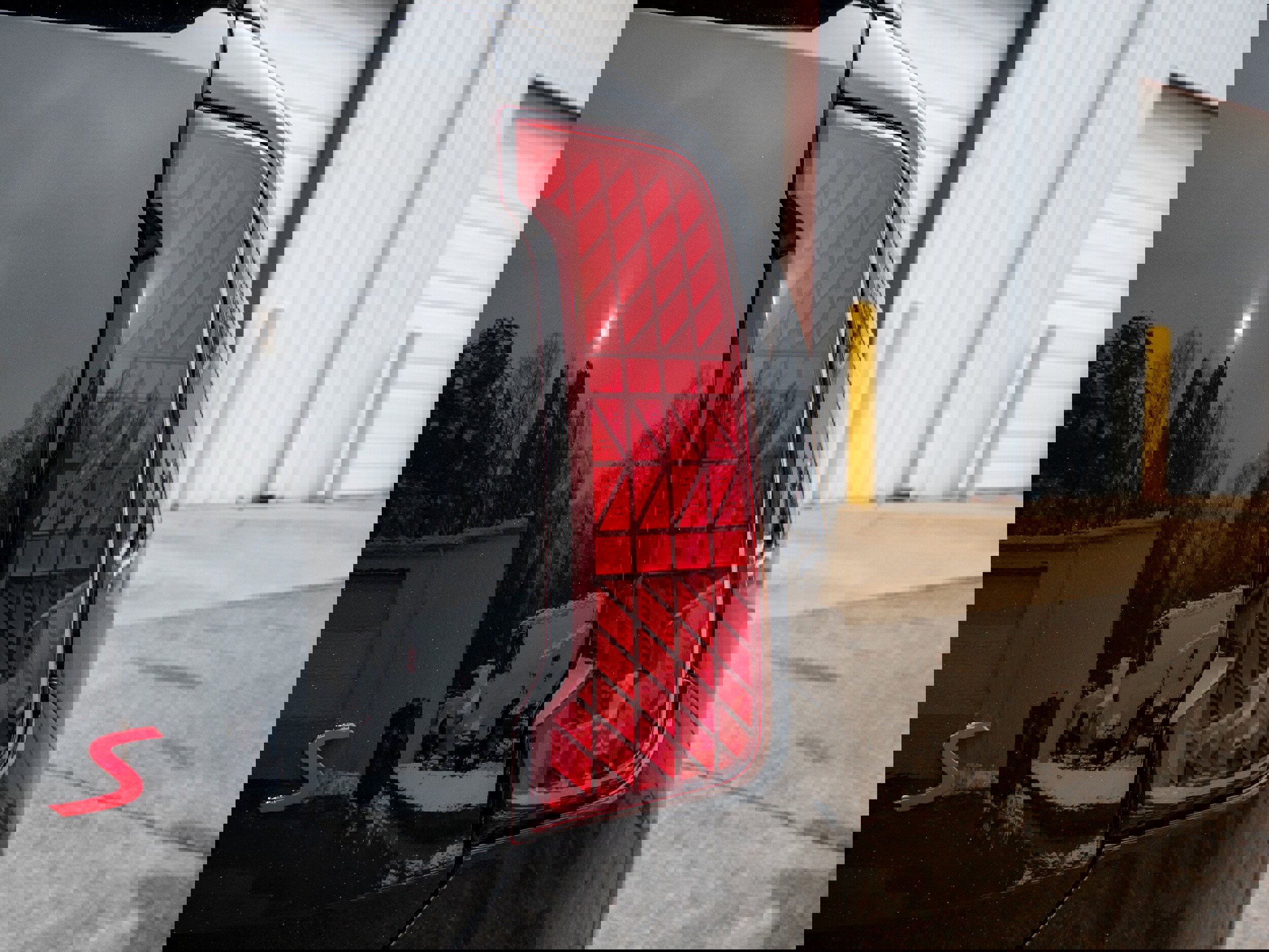 Used 2025 MINI Cooper Countryman S w/ Comfort Package Max image 18