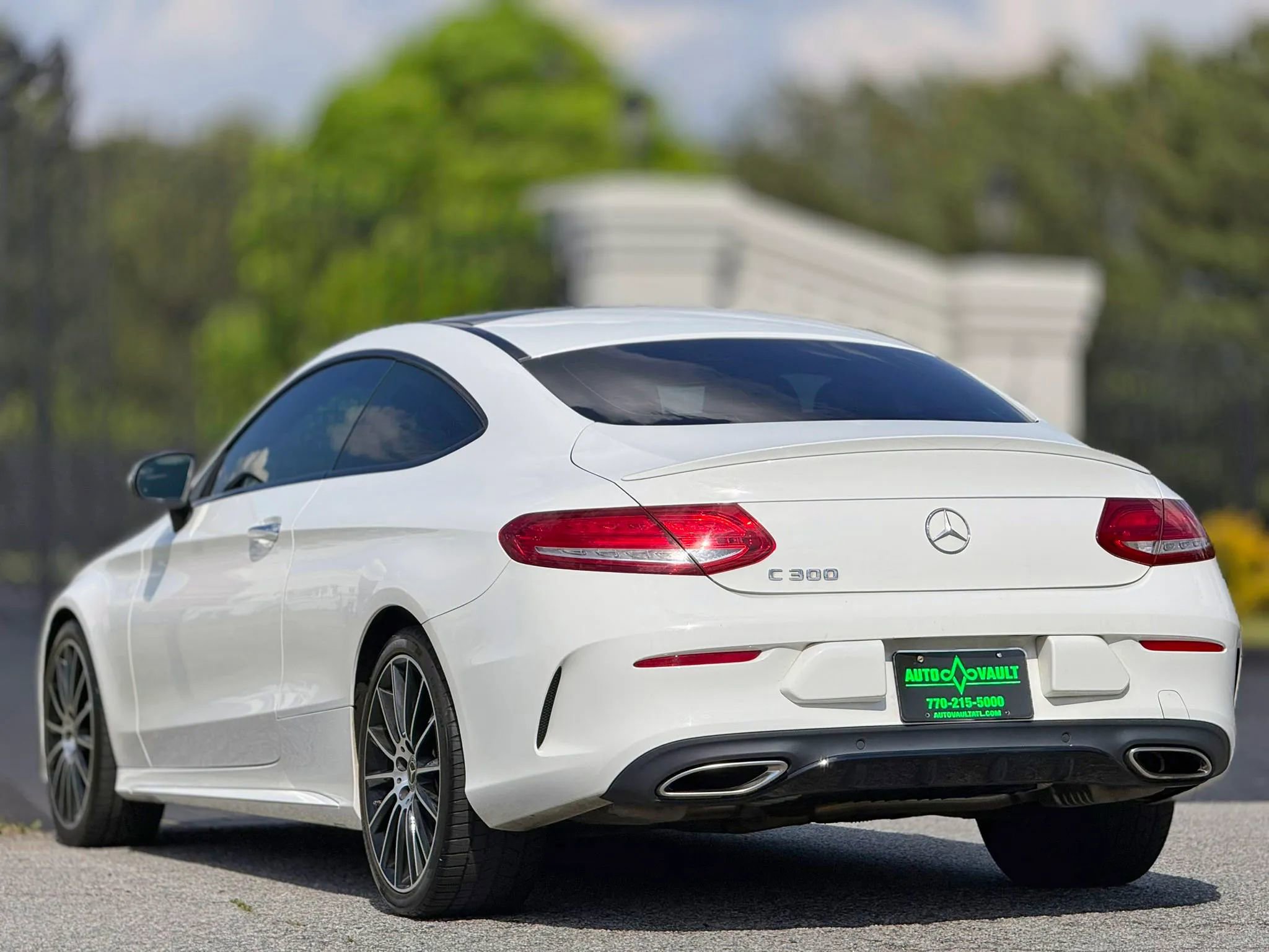 Used 2018 Mercedes-Benz C 300 Coupe image 9