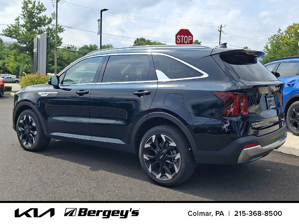 Certified 2026 Kia Sorento EX AWD/4WD image 8
