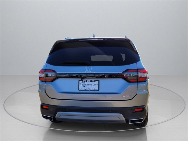 Used 2023 Honda Pilot Touring image 7