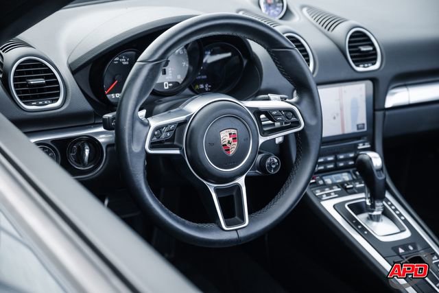 Used 2017 Porsche 718 Boxster S image 7