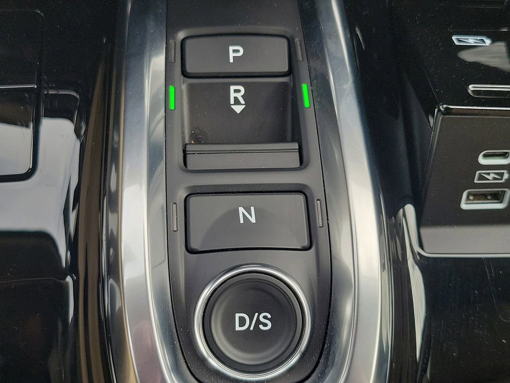 Certified 2025 Acura MDX SH-AWD image 31