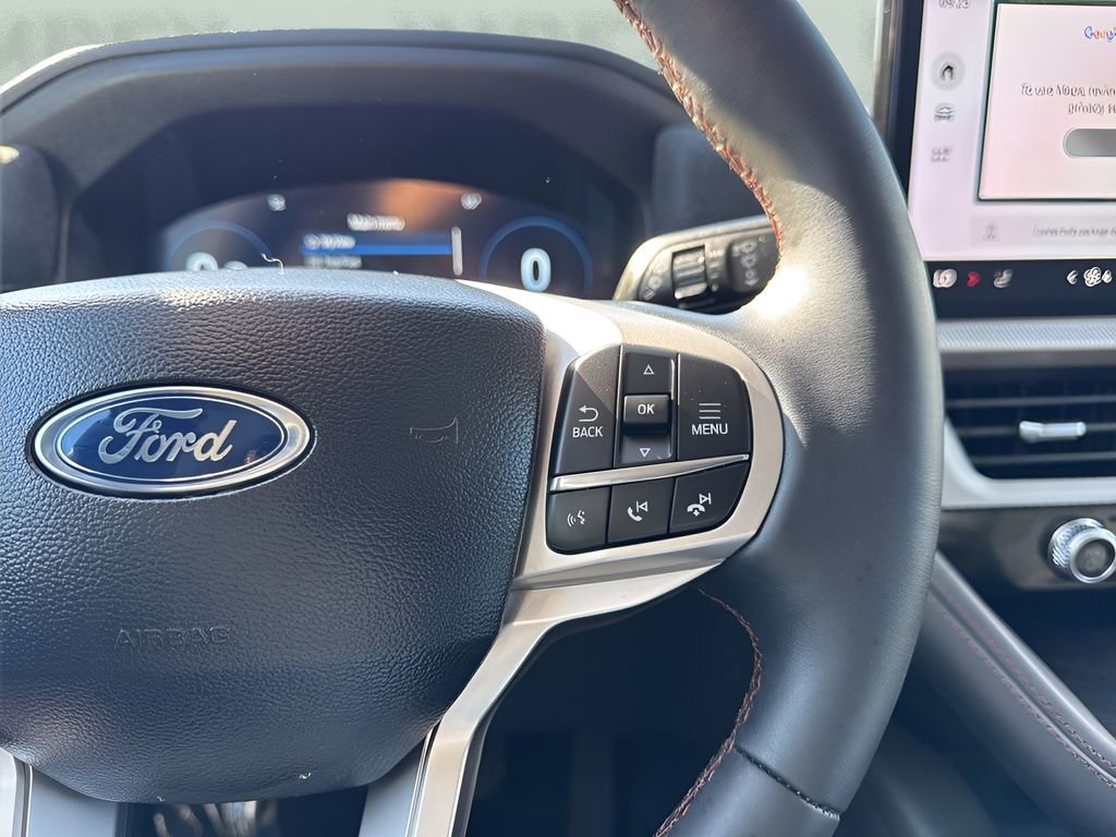 Used 2026 Ford Explorer Active w/ Active Comfort Package image 16
