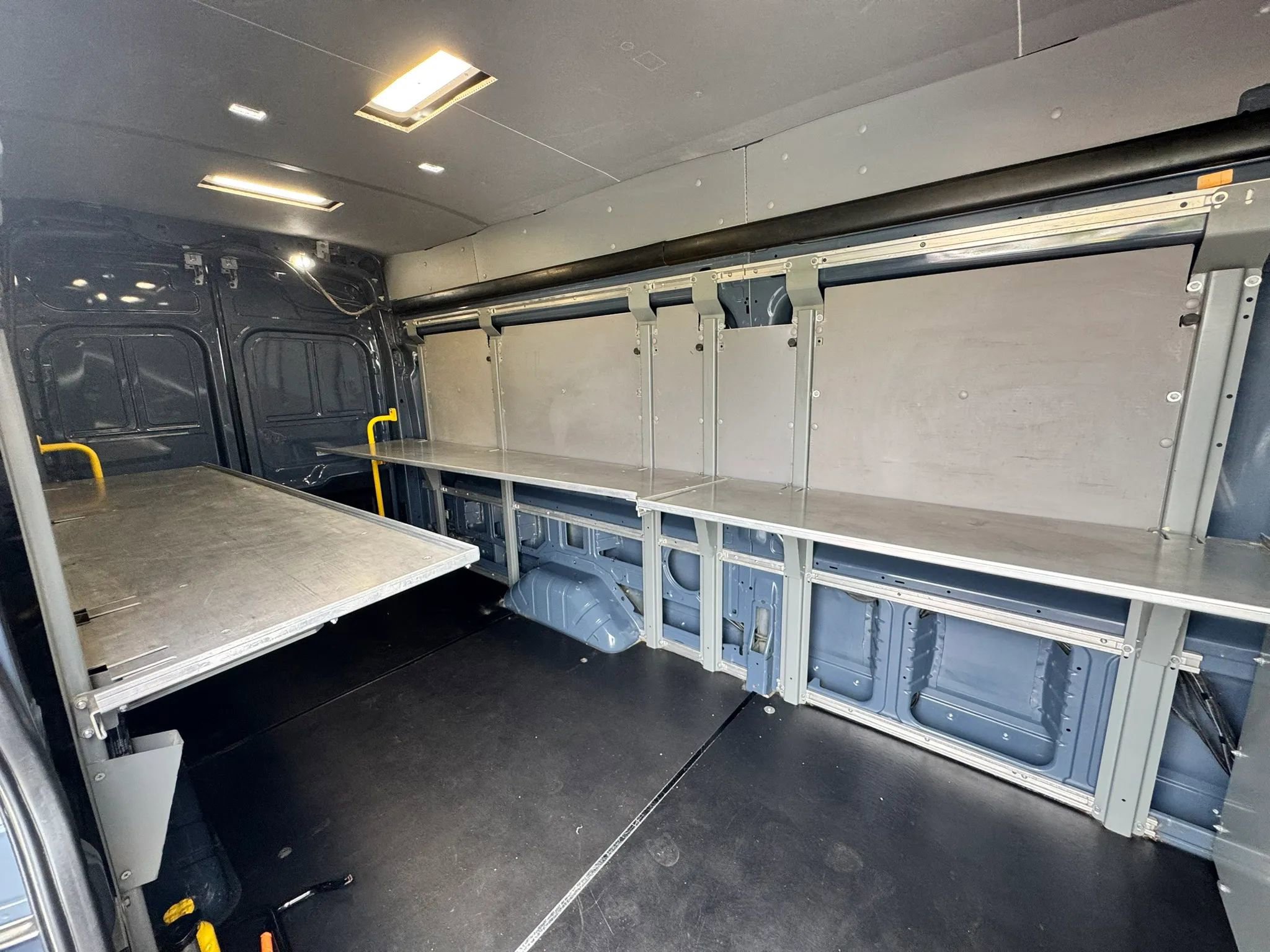 Used 2019 Ford Transit 250 148 High Roof Extended RWD image 26