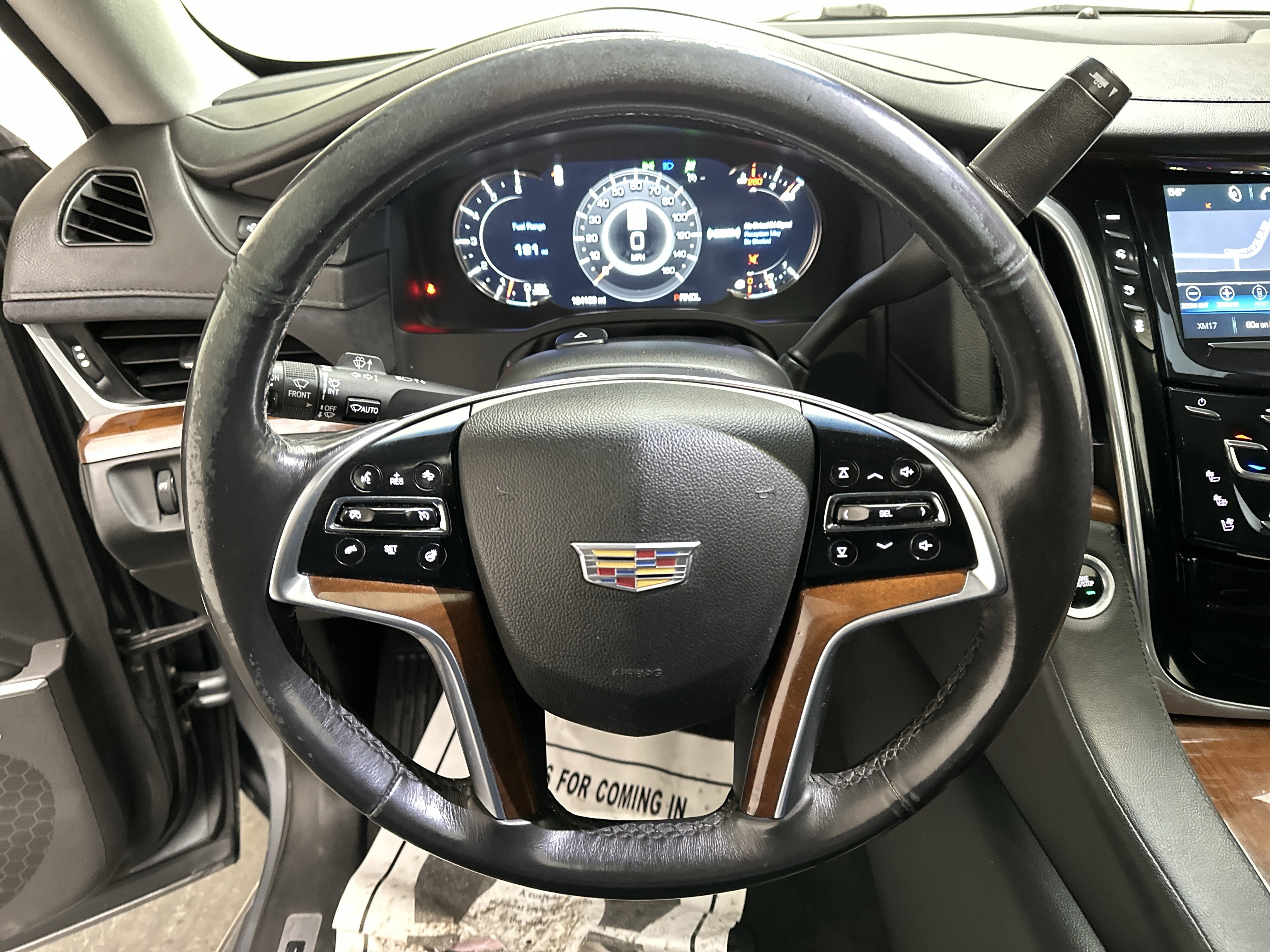 Used 2019 Cadillac Escalade Premium Luxury w/ LPO, Radiant Package image 32