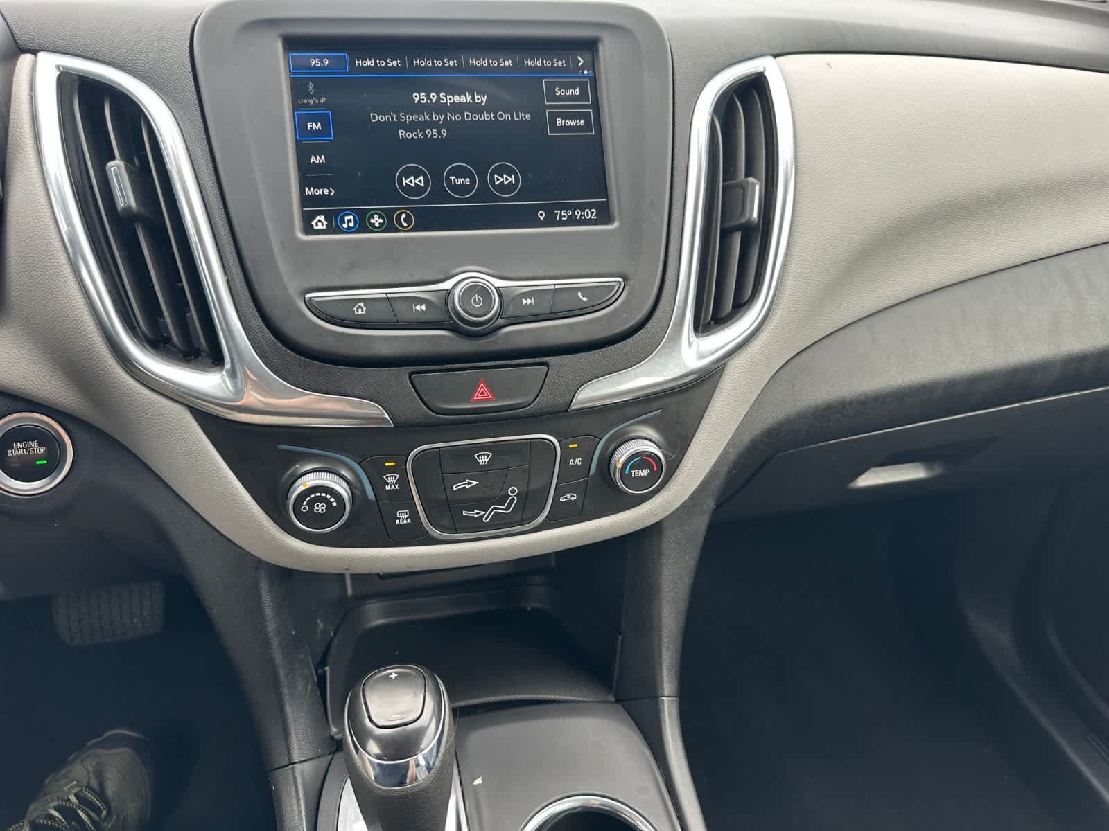 Used 2019 Chevrolet Equinox LS w/ LPO, Floor Liner Package FWD image 12