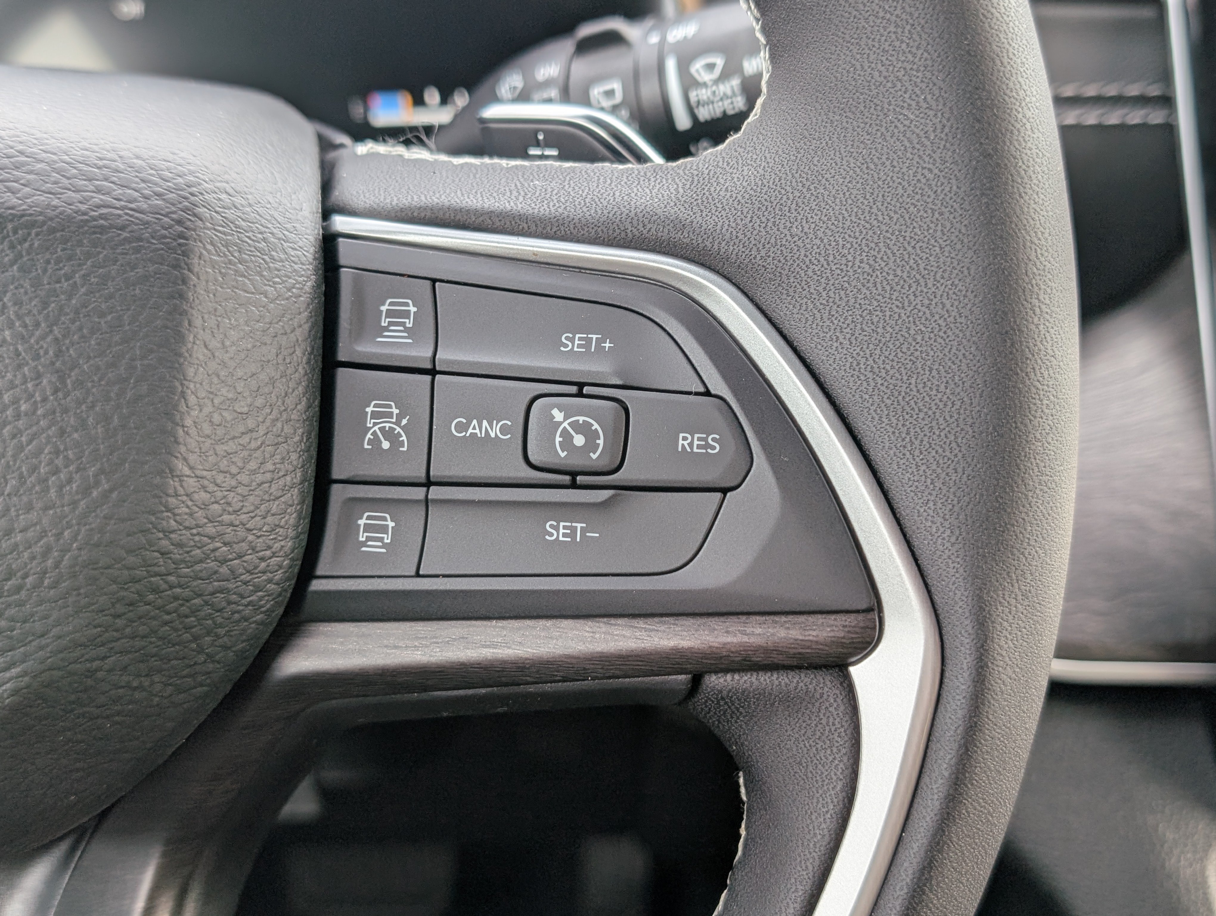 New 2025 Jeep Grand Cherokee Limited AWD/4WD image 24