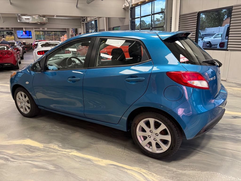 Used 2011 MAZDA MAZDA2 Touring FWD image 29