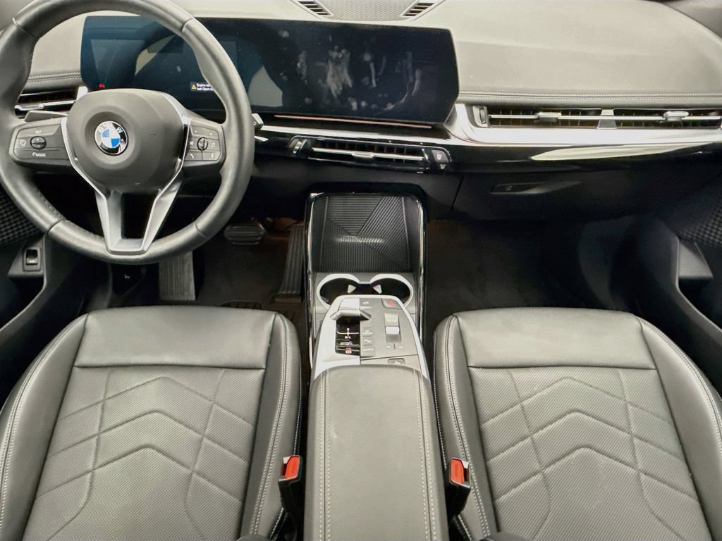 Used 2025 BMW X1 xDrive28i AWD/4WD image 13