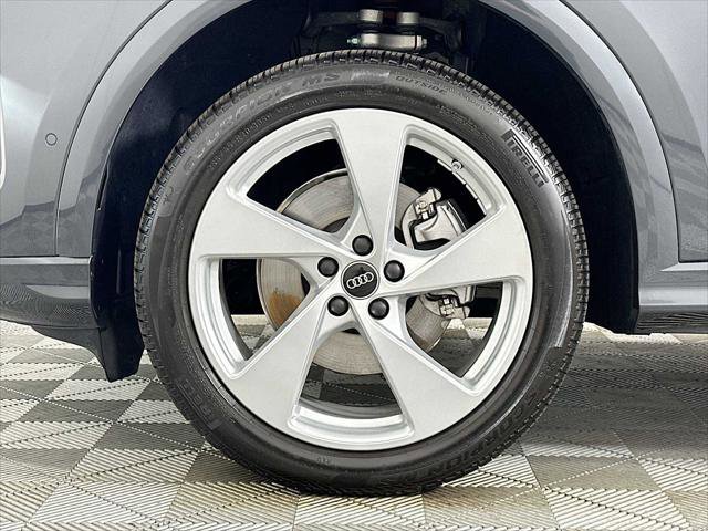 Certified 2025 Audi Q5 Premium Plus w/ Premium Plus image 29