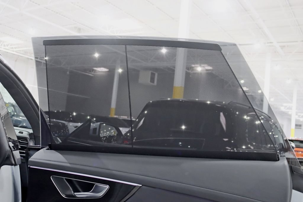 Used 2025 Audi Q8 Prestige AWD/4WD image 41
