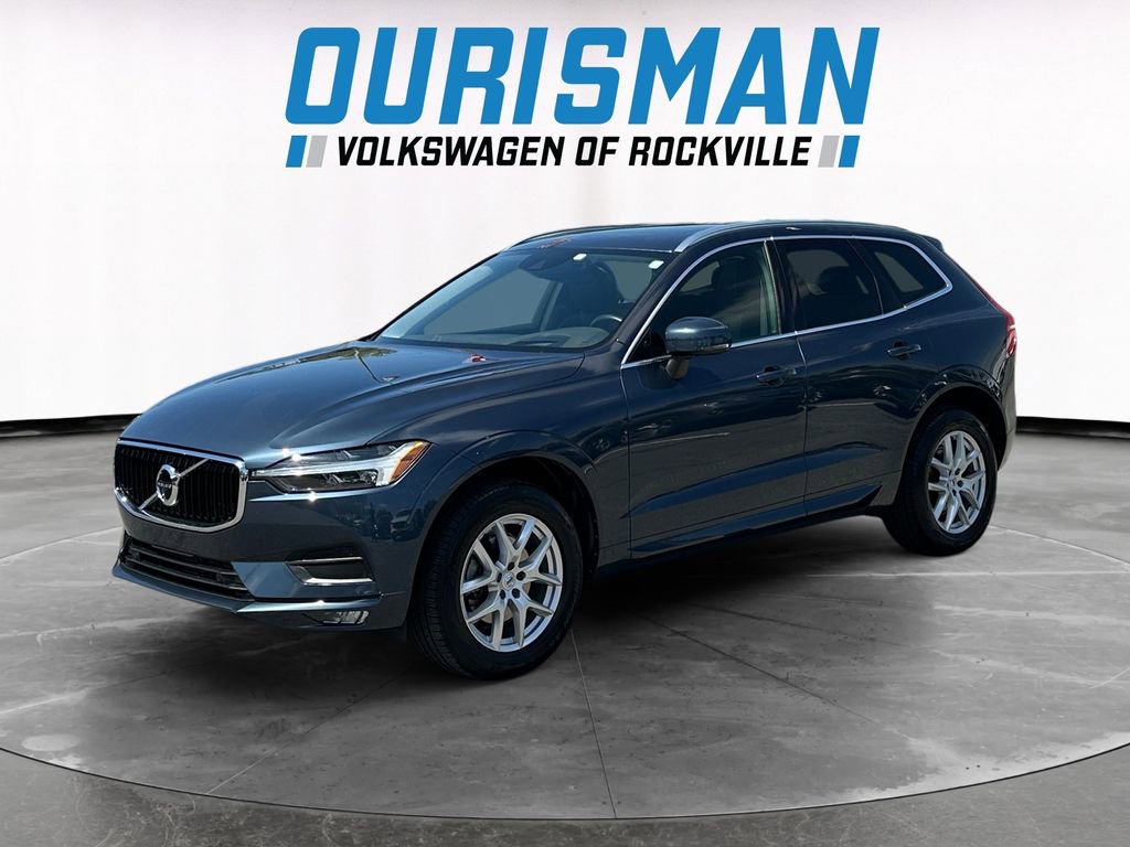 Used 2021 Volvo XC60 T5 Momentum image 2
