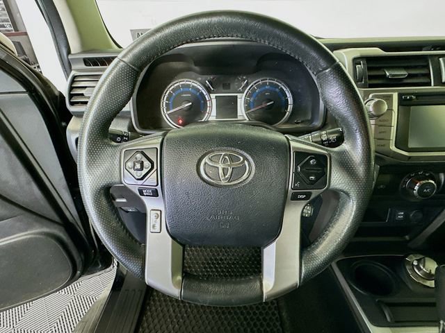 Used 2018 Toyota 4Runner SR5 Premium image 13