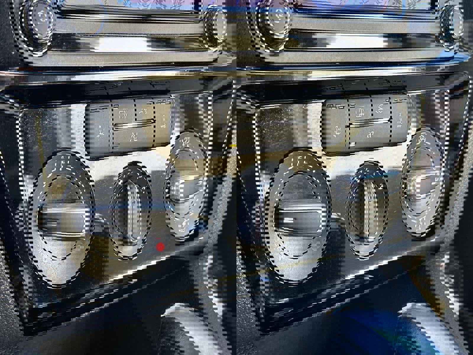 Used 2016 Volkswagen Jetta Sport image 26