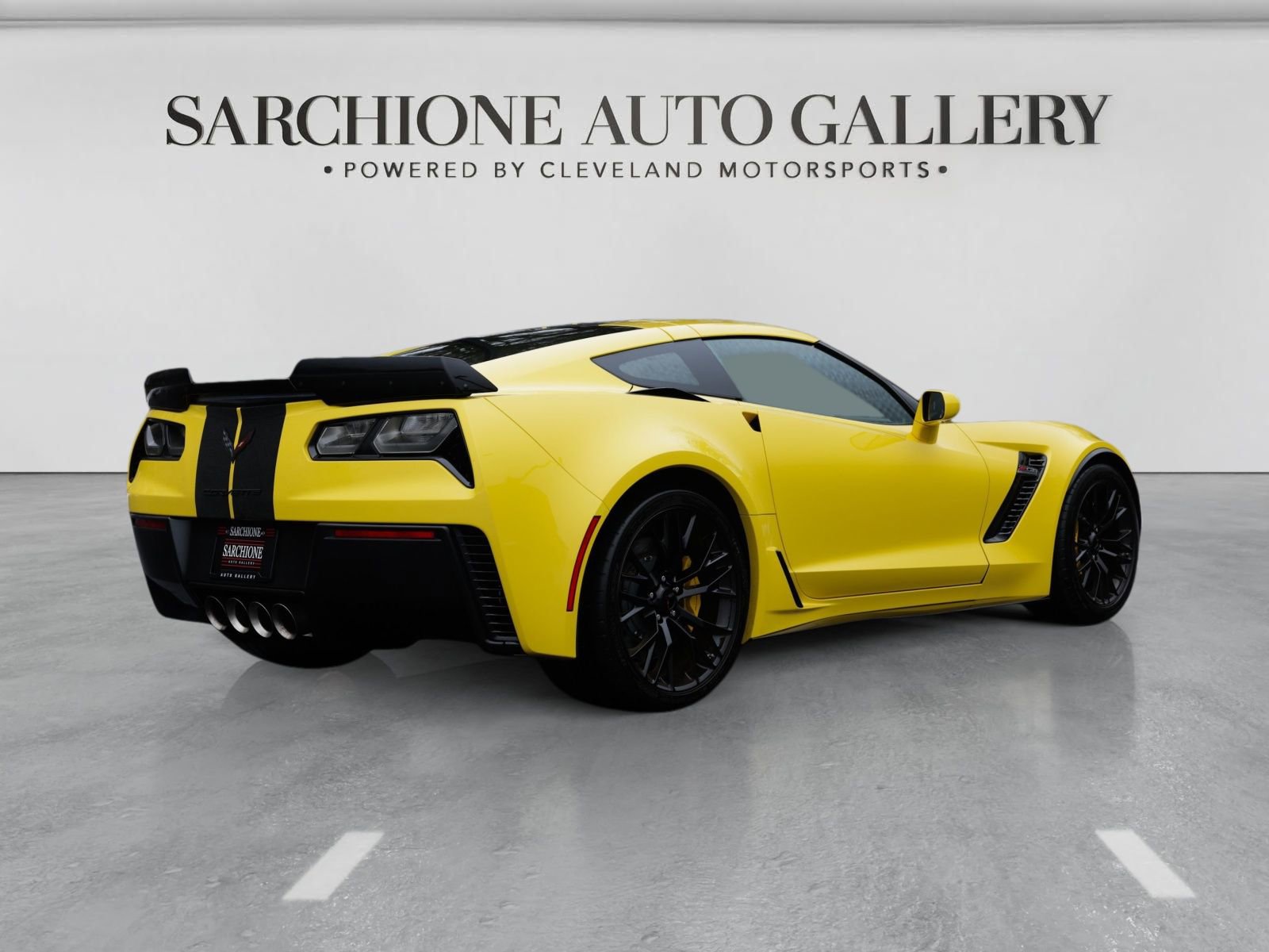 Used 2019 Chevrolet Corvette Z06 RWD image 2