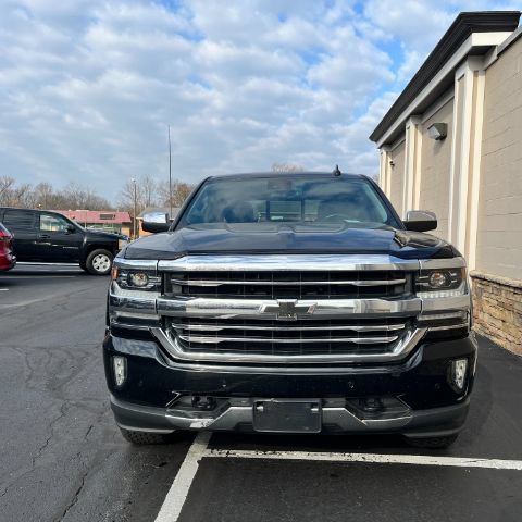 Used 2018 Chevrolet Silverado 1500 High Country AWD/4WD image 2