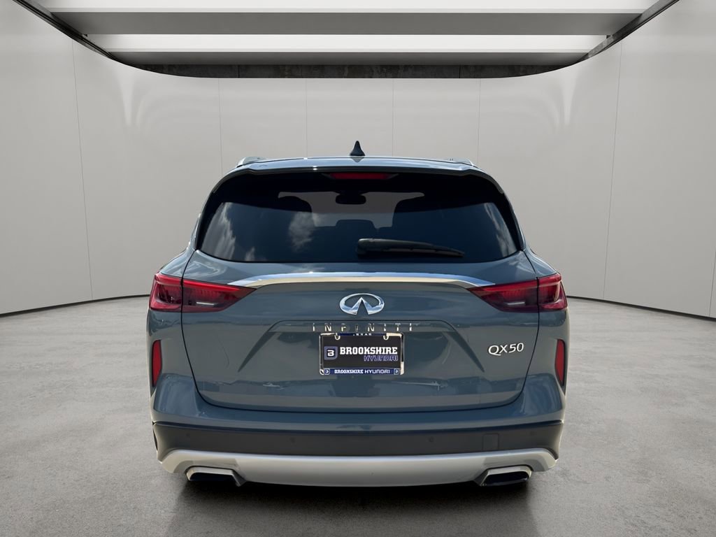 Used 2022 INFINITI QX50 Sensory image 4