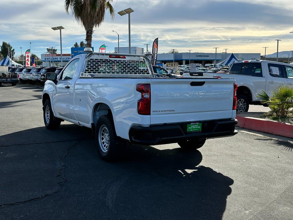 Used 2021 Chevrolet Silverado 1500 W/T w/ WT Value Package image 4