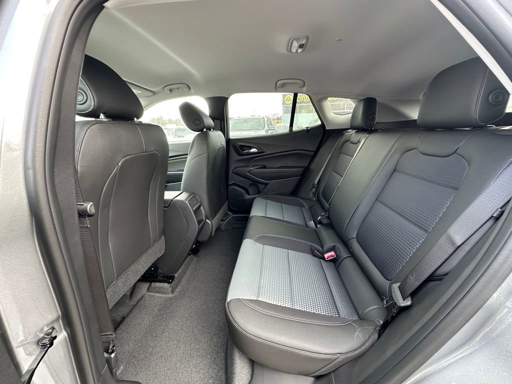 New 2026 Chevrolet Trax LT w/ LT Convenience Package image 19