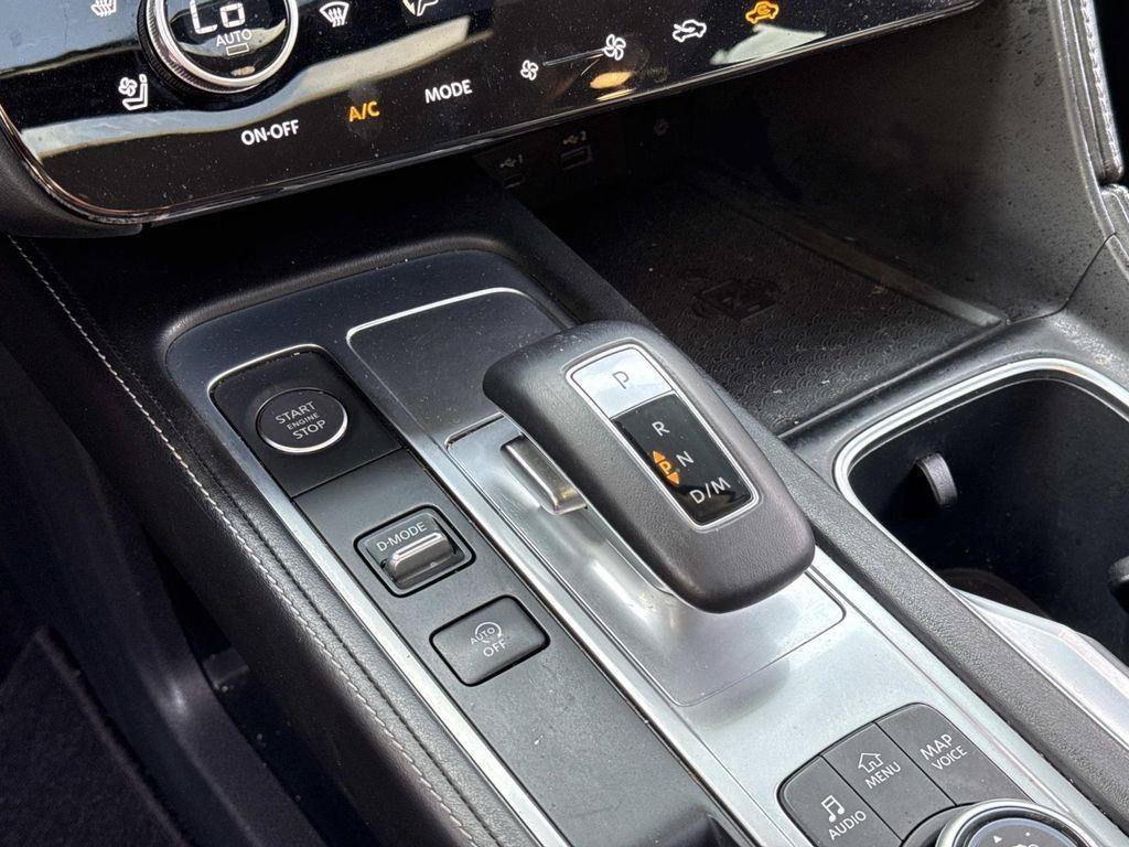 Used 2025 INFINITI QX60 Luxe w/ Vision Package AWD/4WD image 16