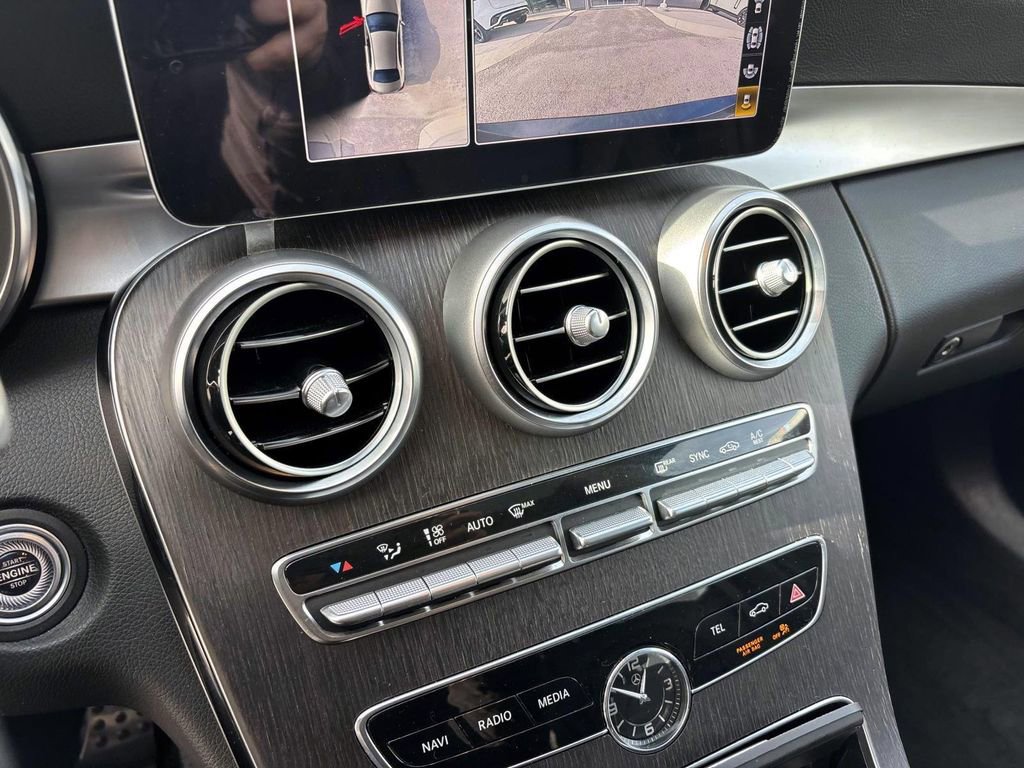 Used 2020 Mercedes-Benz C 300 4MATIC Sedan image 21