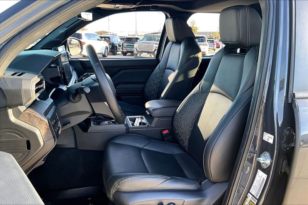 Used 2024 Toyota Tacoma Limited image 30