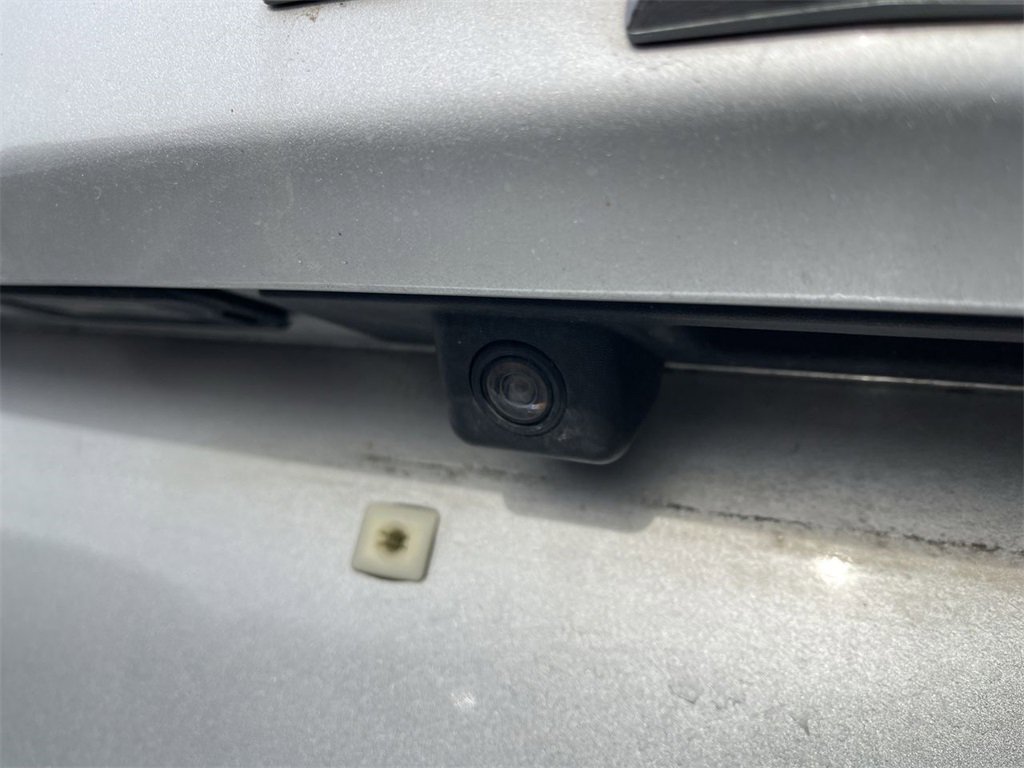 Used 2018 Chevrolet Equinox LT image 11