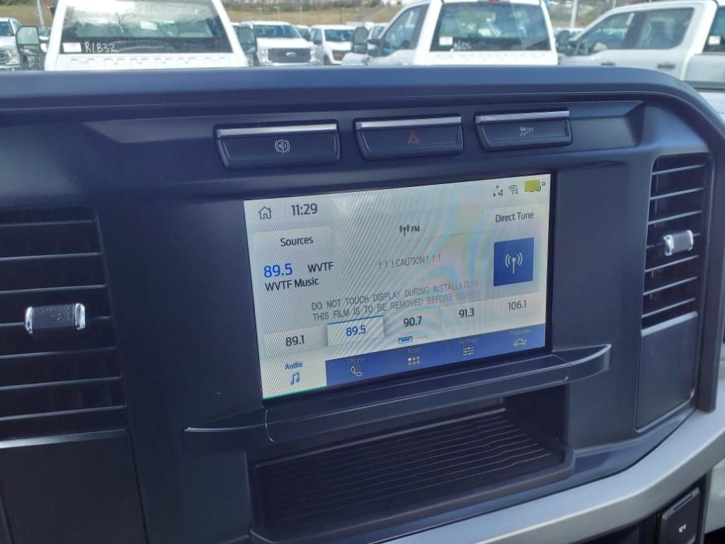 New 2024 Ford F550 4x4 Regular Cab Super Duty image 15