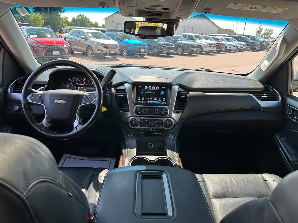 Used 2018 Chevrolet Suburban LT AWD/4WD image 27
