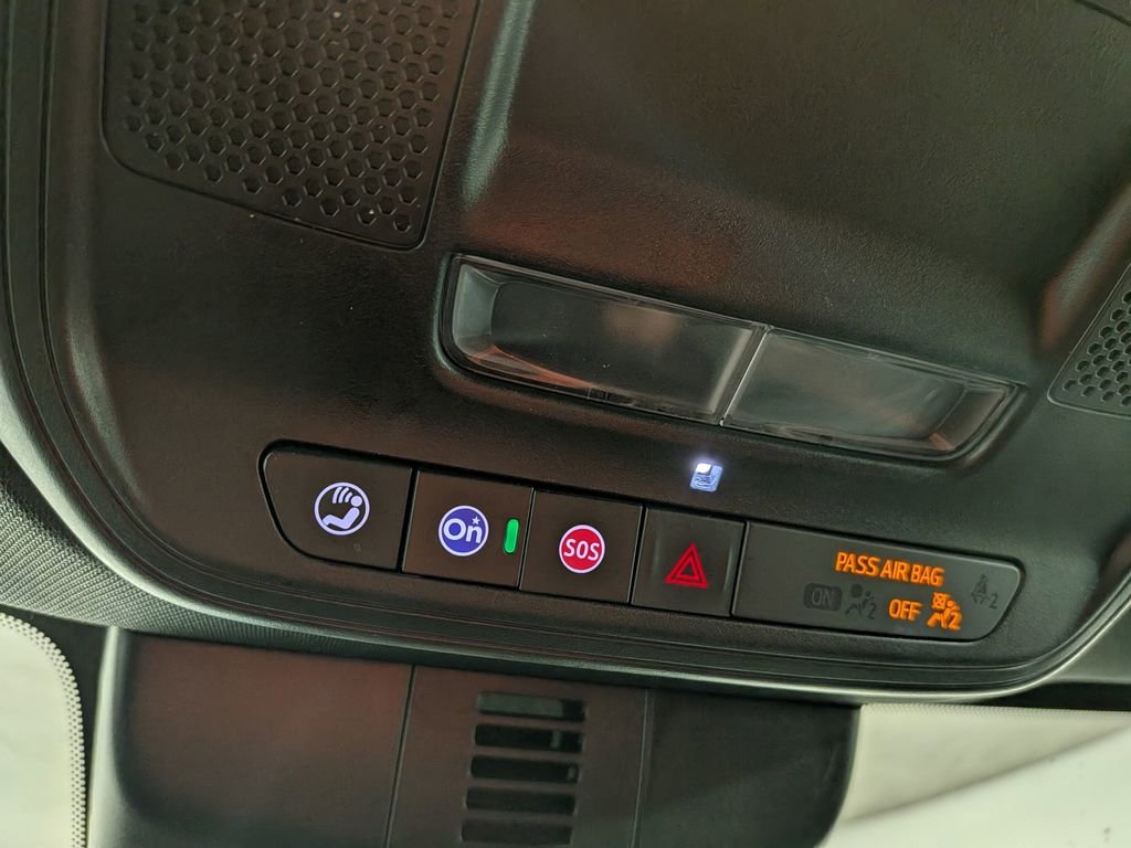 Certified 2025 Chevrolet Traverse LT AWD/4WD image 34