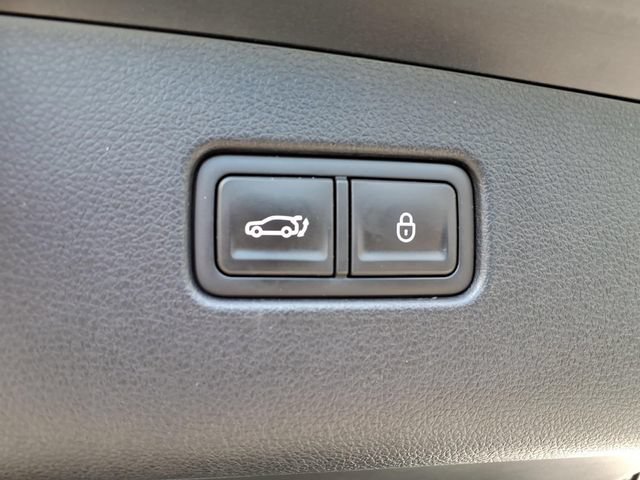 Used 2024 Genesis GV70 2.5T w/ Sport Prestige Package AWD/4WD image 16