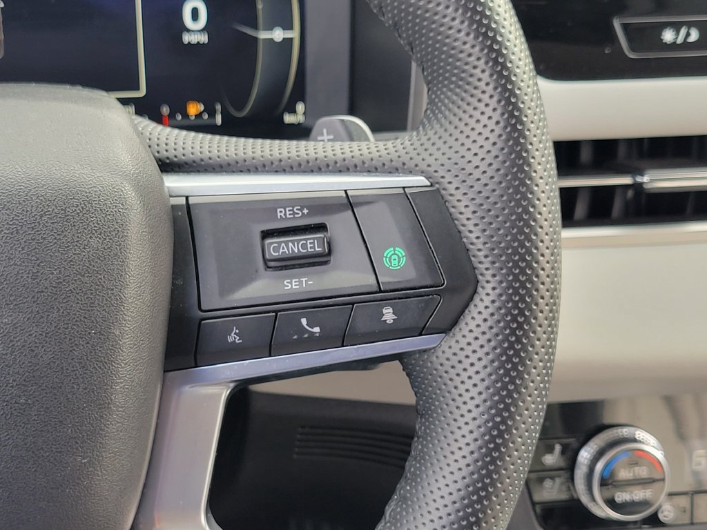 Used 2025 Mitsubishi Outlander AWD image 6