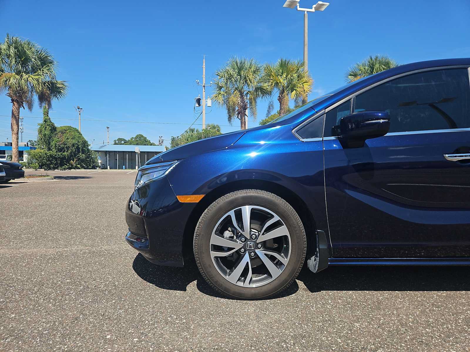 Used 2023 Honda Odyssey Touring image 19