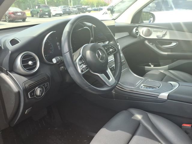 Used 2021 Mercedes-Benz GLC 300 w/ Premium Package image 16