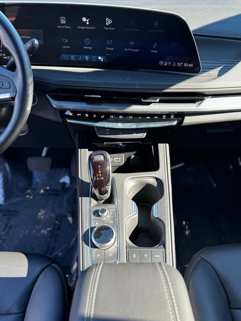 Used 2025 Cadillac XT4 Premium Luxury image 19