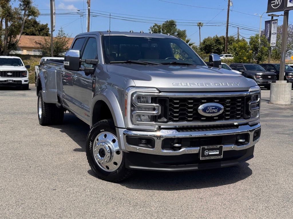 Used 2023 Ford F450 Lariat w/ Lariat Ultimate Package AWD/4WD image 2