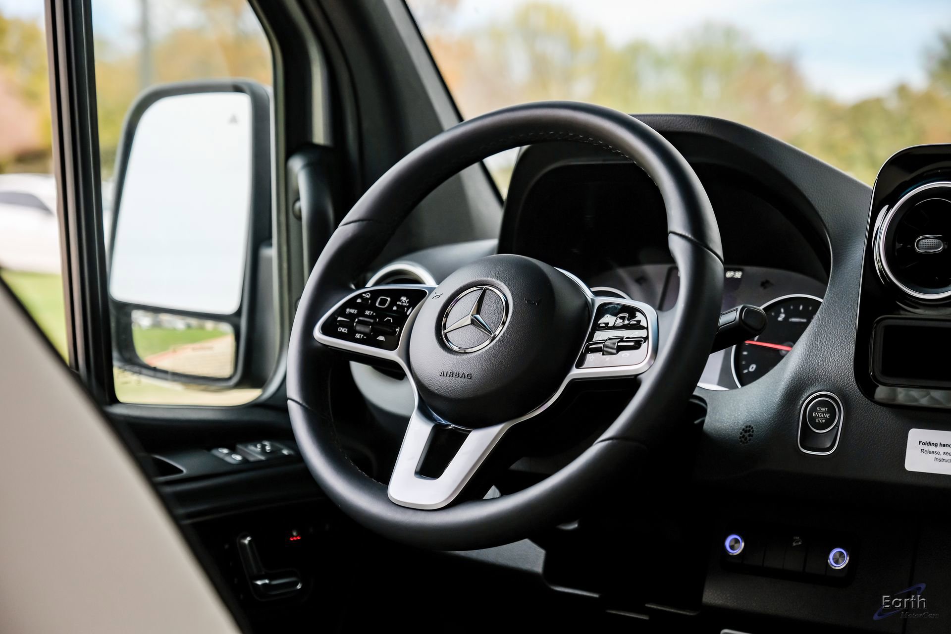 Used 2023 Mercedes-Benz Sprinter 3500 image 44