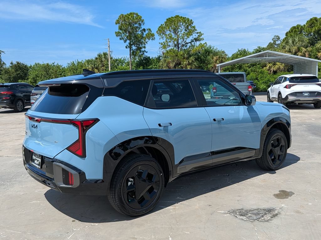 Used 2027 Kia Seltos X-Line S AWD/4WD image 7