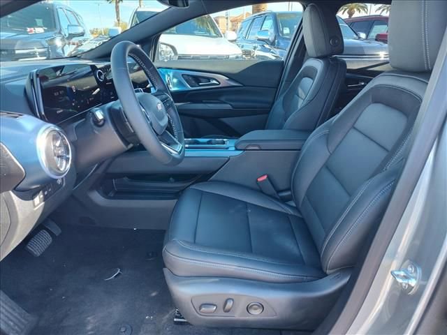 New 2026 Chevrolet Equinox EV LT image 6