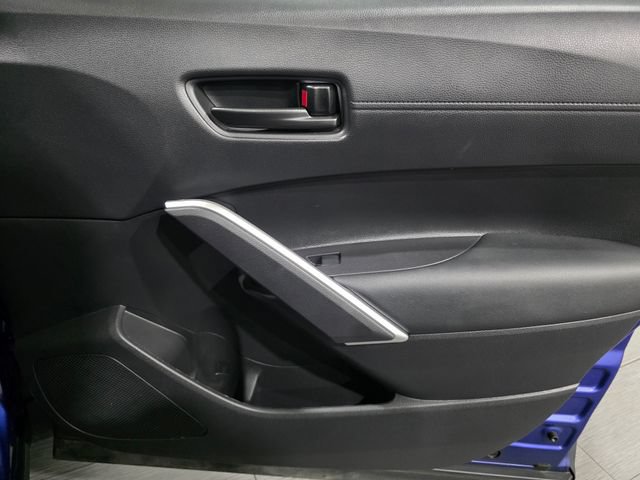 Used 2024 Toyota Corolla Cross AWD Hybrid w/ Moonroof Package image 13