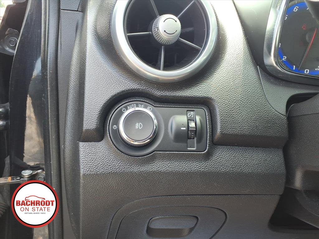 Used 2015 Chevrolet Trax LTZ FWD image 19