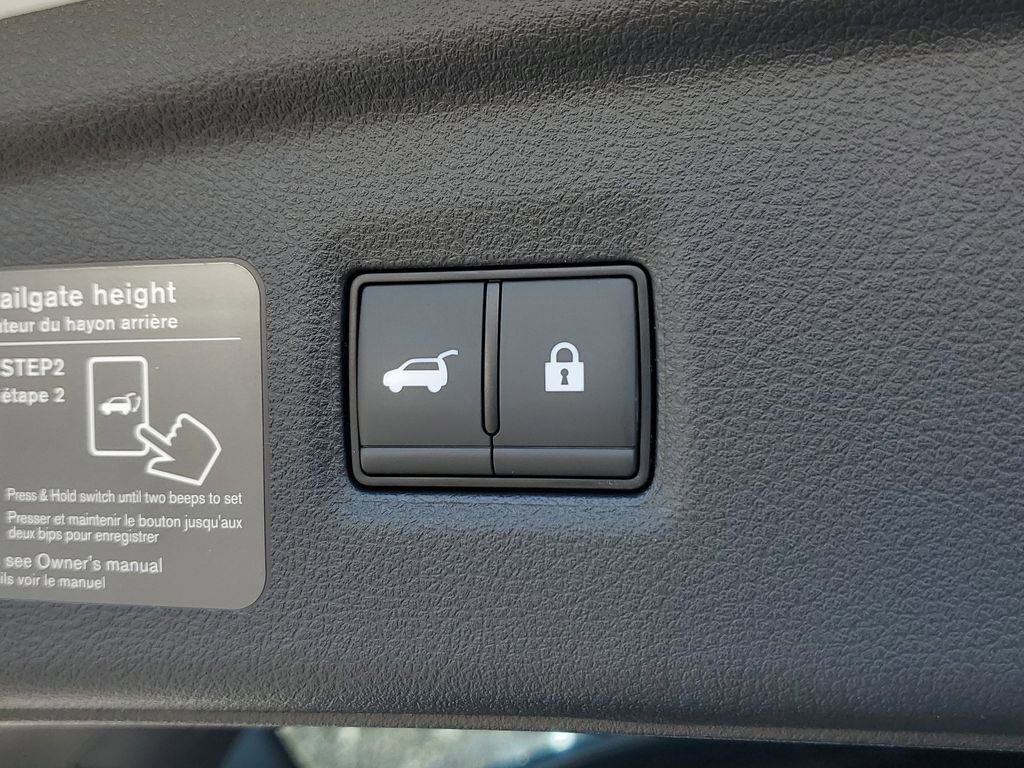 Used 2025 INFINITI QX50 Luxe image 11