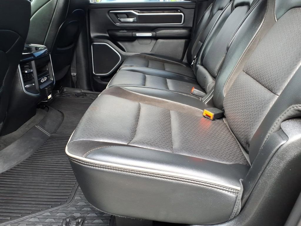 Used 2020 RAM 1500 Laramie AWD/4WD image 16