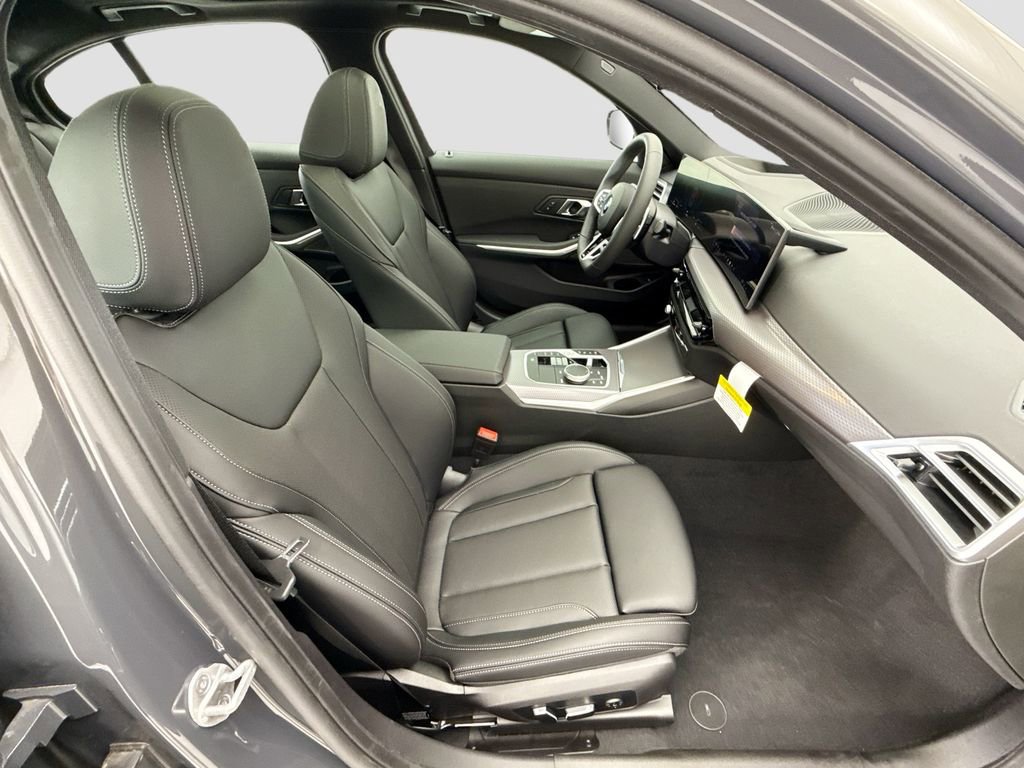 New 2026 BMW 330i Sedan w/ M Sport Package RWD image 19