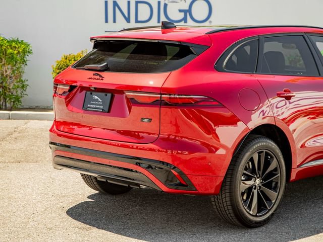 New 2026 Jaguar F-PACE R-Dynamic S AWD/4WD image 7