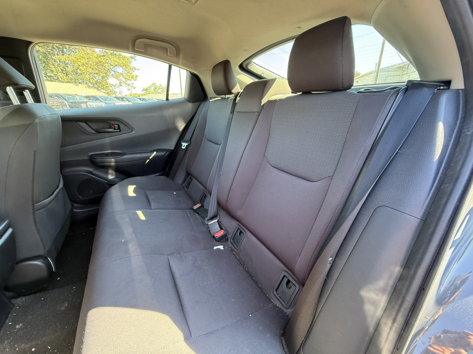 Used 2024 Toyota Prius LE FWD image 20